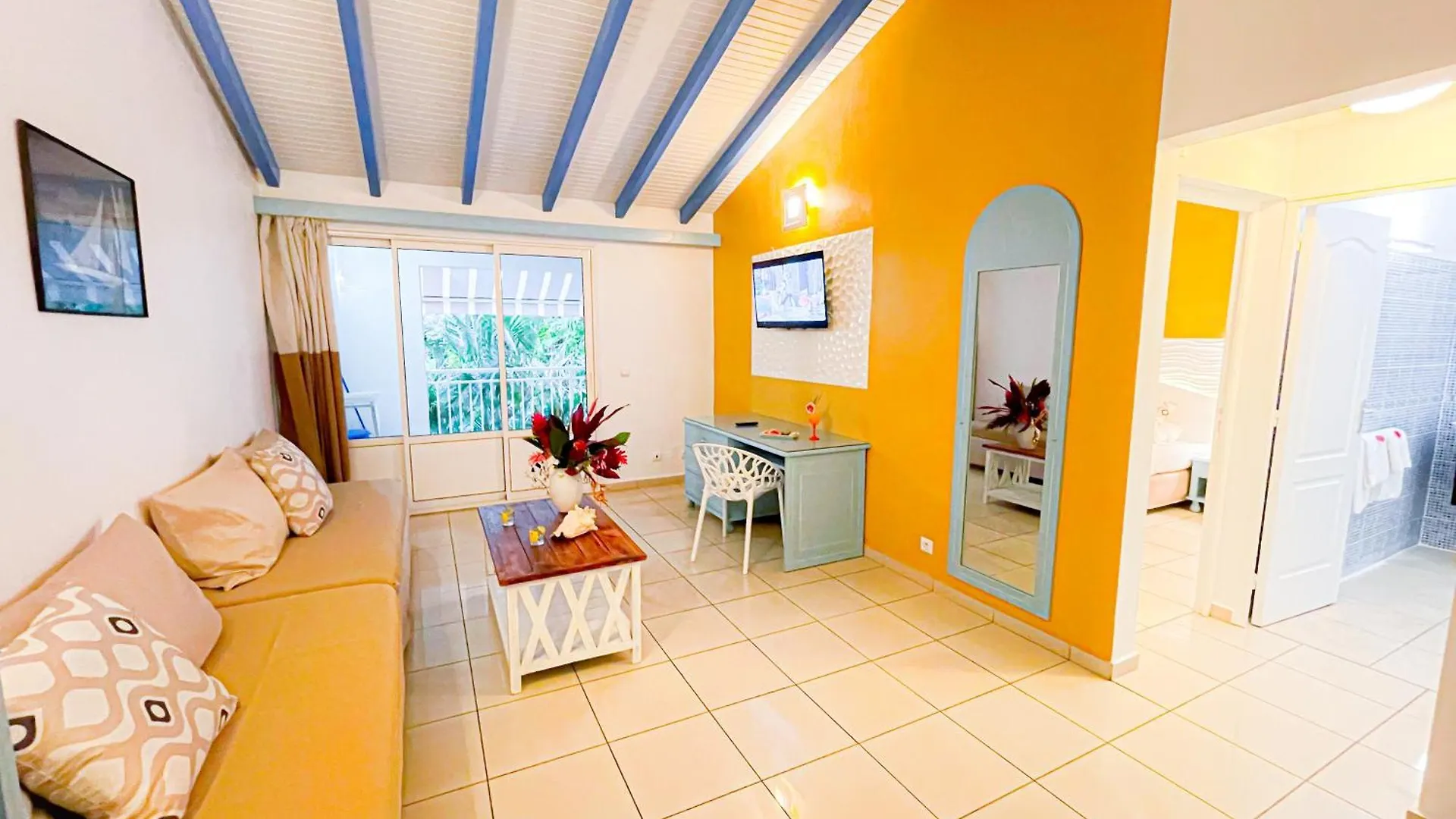 Tropicana Suites Deshaies